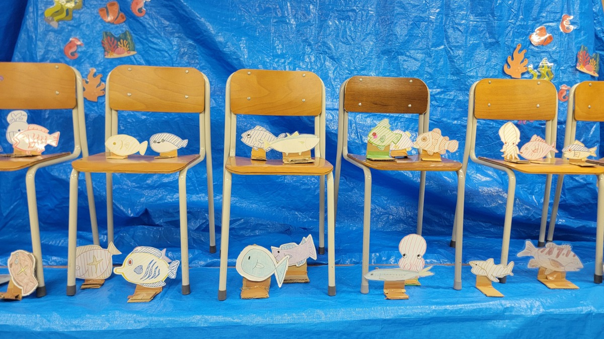 文化祭で海をテーマとした展示会をしました！
